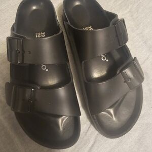 Black Women's Sandals